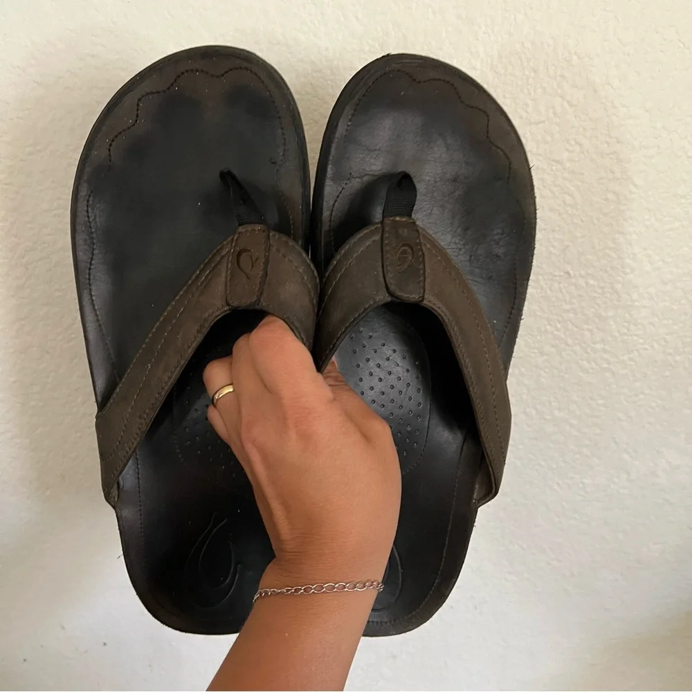 Olukai Mens Kumu Leather Sandals Flip Flop Flats shoes Size 12